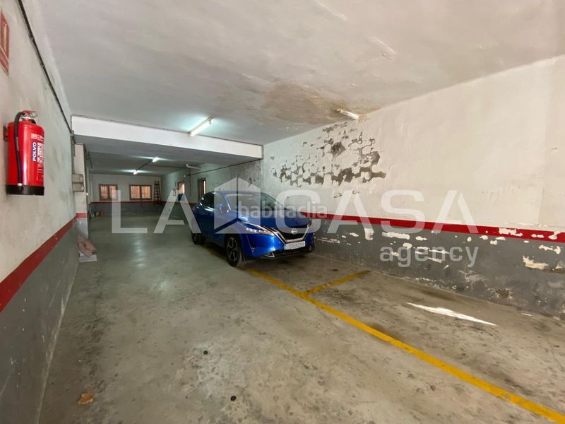 Foto 6da33529-1854-4ef7-bec7-3a122c76ec19. Local comercial excelente oportunidad de inversión local de 266 m2 en avenida anselm de riu singuerlín en Santa Coloma de Gramenet