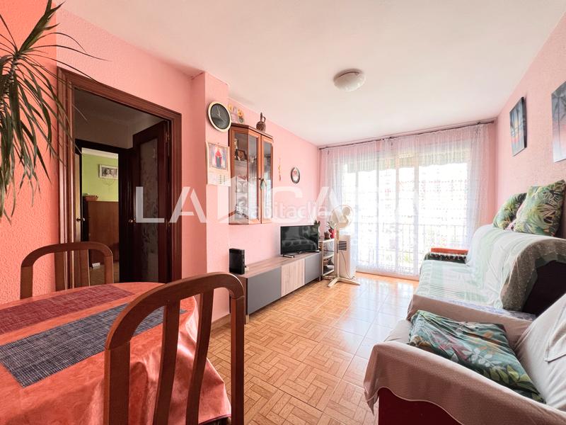 Foto 6d2da977-4885-4da5-aa7e-90ea5f296677. Etagenwohnung in Llefià Badalona