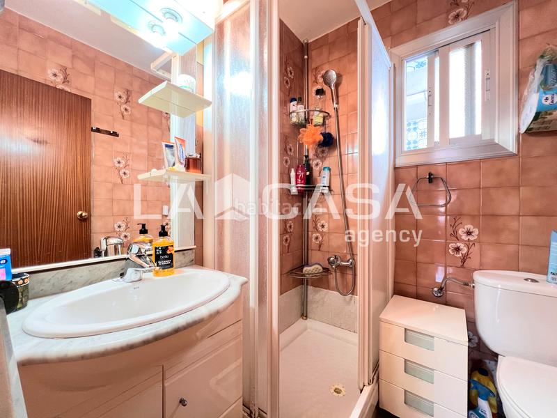 Foto d857a7e5-6361-435b-a998-7e5a1f4545bf. Etagenwohnung in Llefià Badalona