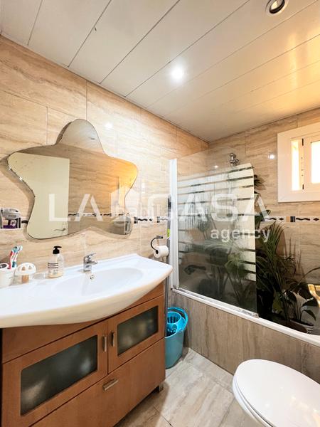 Foto 6c5e90d6-c340-4398-b02b-f39169636201. Appartement dans Sant Roc Badalona