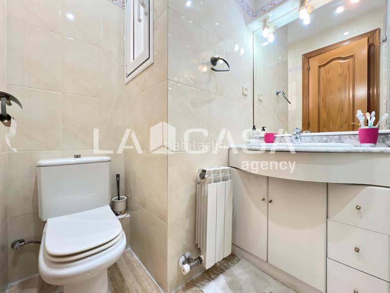 Foto 63f2a071-d59b-48b6-9f35-039820954829. Casa amb calefacció a Progrés - Pep Ventura Badalona