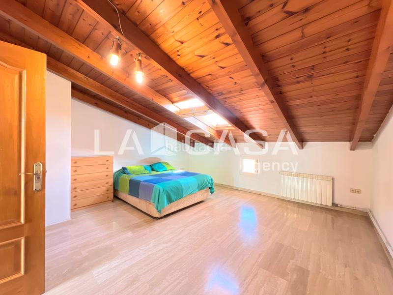 Foto eaa67f9b-b910-49e3-beb9-481ba14a31ea. Casa amb calefacció a Progrés - Pep Ventura Badalona