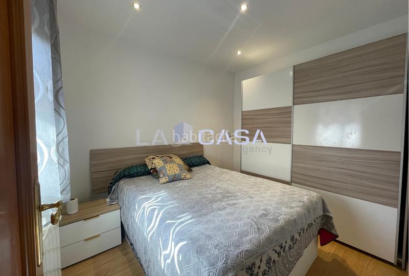 Foto 4ff78c2a-368e-4053-913c-ad489695cd5a. Pis a La Salut Badalona