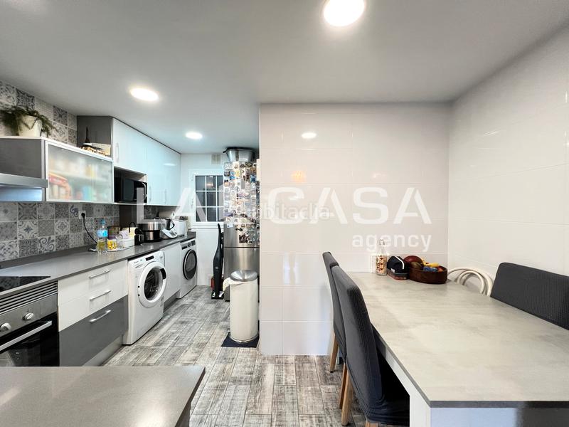 Foto 707bd824-0ac4-4e48-a43a-d8e8ffbe8a3b. Pis a La Salut Badalona