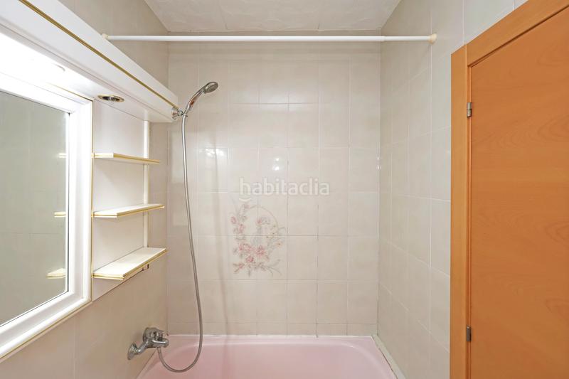 Foto cf4e3f65-3886-4a90-932d-c8b894bce77c. Piso ! oportunida en esplugues ! en El Gall Esplugues de Llobregat