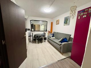 Rez-de-chaussée à Sants