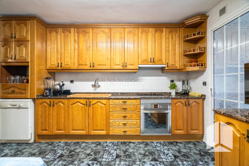 Foto 0d863f53-4c81-42b0-a00a-bbaab086572d. Flat in Marianao Sant Boi de Llobregat