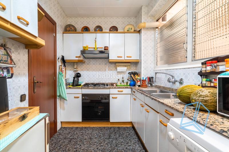 Foto 91dfe745-1b87-42bc-8c14-9deb0744338b. Àtic amb calefacció a La Marina del Port Barcelona