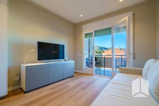 Loft in Baixador. La casa agency vende en exclusivaapartamento tipo estudio en bai