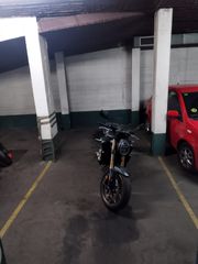 Posto auto  Avinguda de santa coloma