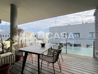 Dachwohnung in Port. Exclusiva vivienda en mar dalboran, junto al puerto de badalona