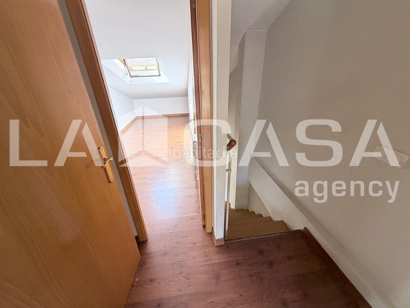 Foto 8f9c9ad5-95db-46cb-abc2-e8ccdf82c0a3. Àtic amb calefacció aparcament a Can Rull Sabadell