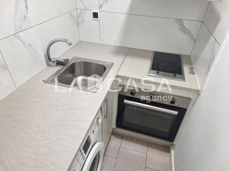 Foto 5dae125b-e73e-4453-b224-0d0d5ddd98c1. Pis a Fondo Santa Coloma de Gramenet