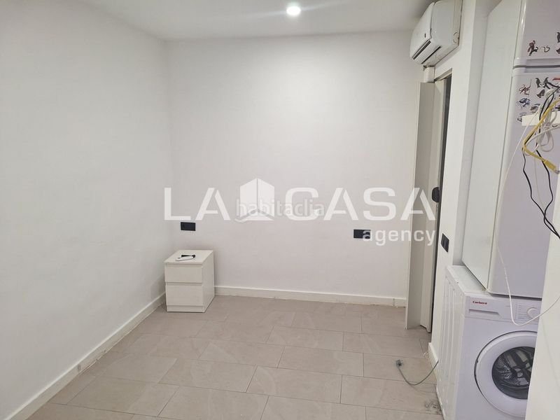 Foto f072bcbd-4ba4-4e0b-829e-b86a0ce0cbf2. Pis a Fondo Santa Coloma de Gramenet
