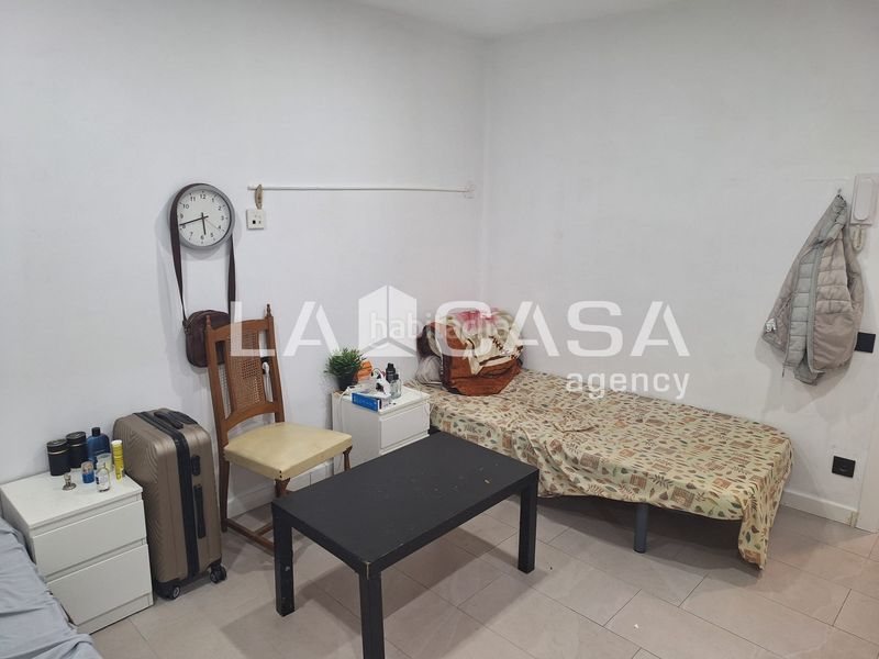 Foto ffd9030f-07e2-4781-ba49-3f2a73d46d8d. Pis a Fondo Santa Coloma de Gramenet