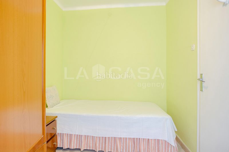 Foto b5f89afe-7f96-4584-902d-c8797cd76c47. Pis amb calefacció a Sant Ildefons Cornellà de Llobregat
