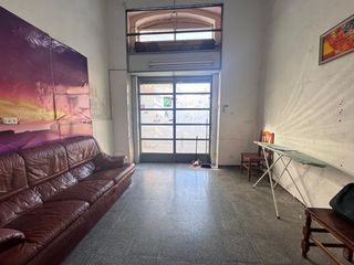 Planta baixa a Hostafrancs. Espectacular planta baja de 99 m2 con gran terraza y 2 baños por