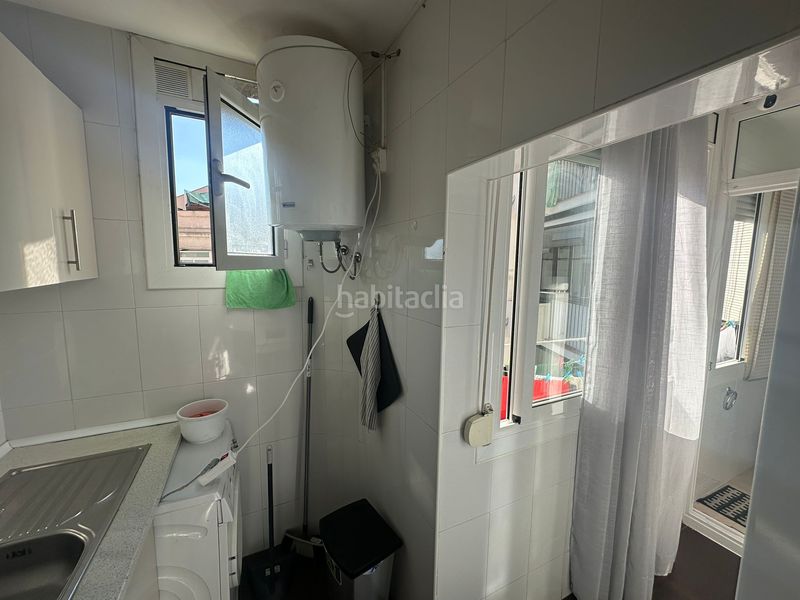 Foto 183830ed-9a63-42b8-8bc8-89c93a541075. Pis a Sants-Badal Barcelona