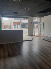 Local Comercial a Centre-Estació