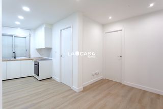 Local Comercial a Vista Alegre. Local comercial en rentabilidad de 52 m2 en castelldefels alquil