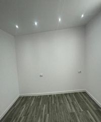 Flat in Centre-Estació. Local comercial en rentabilidad de 80 m2  dividido en 2 unidades