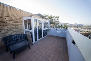 Duplex in Bon Pastor. La casa agency presenta exclusivo ático dúplex con gran terraza,