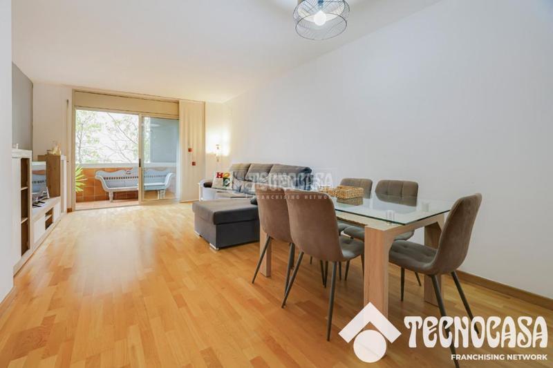 Foto a5686d10-196f-4e18-a454-f72eef3de7cc. Piso  en venta en Sant Andreu de Palomar Barcelona