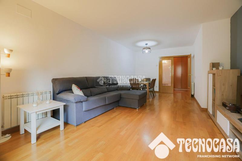 Foto ac206f5f-a195-43f7-92c4-084bf309ca97. Piso  en venta en Sant Andreu de Palomar Barcelona