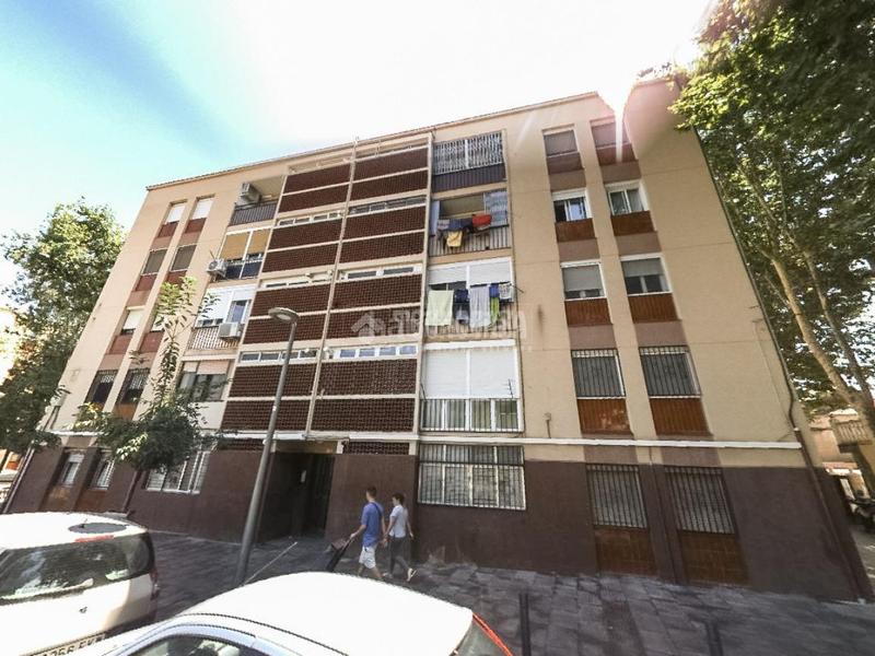 Foto f64bcdaa-926f-4711-8e1b-ef2df3f85bac. Pis a Bon Pastor Barcelona