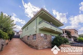 Casa en Bigues i Riells del Fai. Casa en venta en bigues i riells