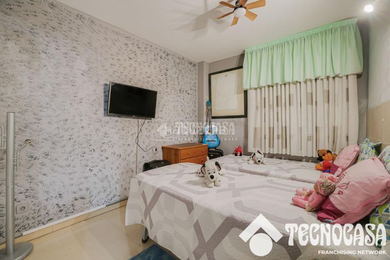 Foto 82e96630-d752-42df-8fe7-fa809fef47e8. Pis a Baró de Viver Barcelona