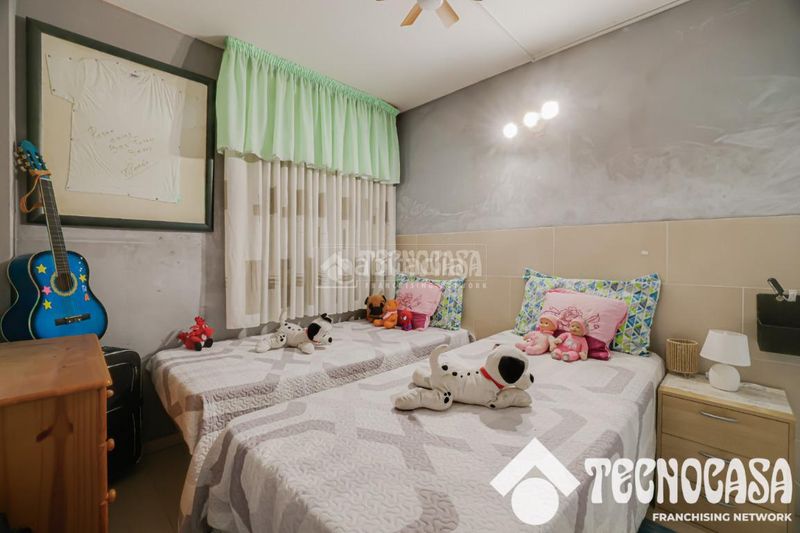 Foto d75110d0-e8e8-4d29-a479-658ca48e26ec. Pis a Baró de Viver Barcelona