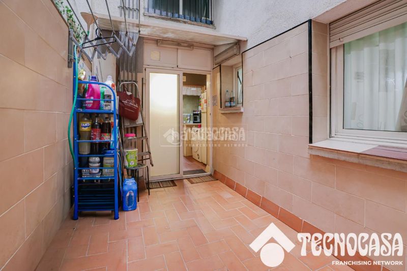 Foto e10fd5f4-dda7-4f92-941d-ec30901d5670. Pis a Baró de Viver Barcelona