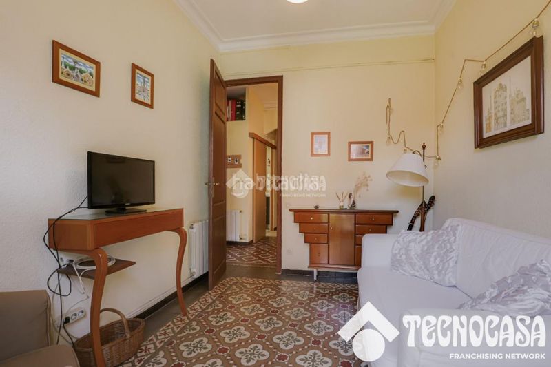 Foto 49a65a78-9bdc-4cd8-9844-08de20c68896. Pis a Sant Andreu de Palomar Barcelona