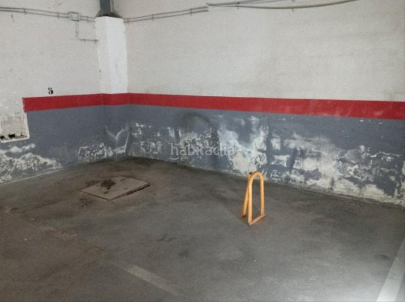 Foto cc87b493-b64e-4a59-ac6f-638f85b2a8f7. Aparcament cotxe a El Palmar Murcia