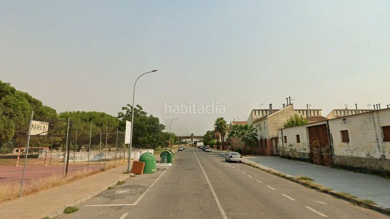 Foto 1b4f580d-2a35-4aa0-964e-26d34b640f77. Casa aparellada amb aparcament a Oeste Mérida