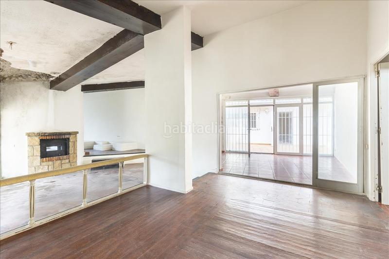 Foto 5867c972-5ebc-4978-99f7-8eb328c4e5e2. Chalet casa en avenida de valdencina en Alpedrete