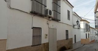 Casa aparellada  Obispo fernandez. Casa en calle obispo fernandez