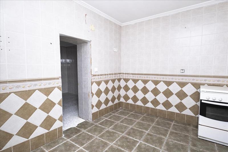 Foto 99b9d242-5271-4dea-b25d-e431f531c713. Casa pareada casa en calle arroyo en Norte - Barrio del Pilar - El Reñidero Vélez - Málaga