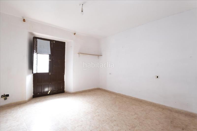 Foto a1743af6-fa68-49aa-8a2d-7bbfb8526bd0. Casa pareada casa en calle arroyo en Norte - Barrio del Pilar - El Reñidero Vélez - Málaga