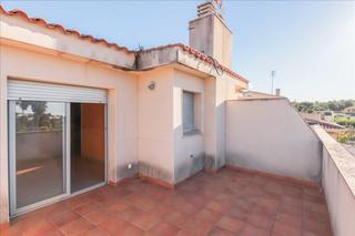 Casa pareada  Del segol. Casa en calle del segol