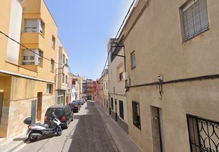 Zweistöckige Wohnung  Andalus. Piso en calle andalus