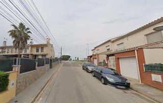 Casa aparellada  Jaume i. Casa en avenida jaume i