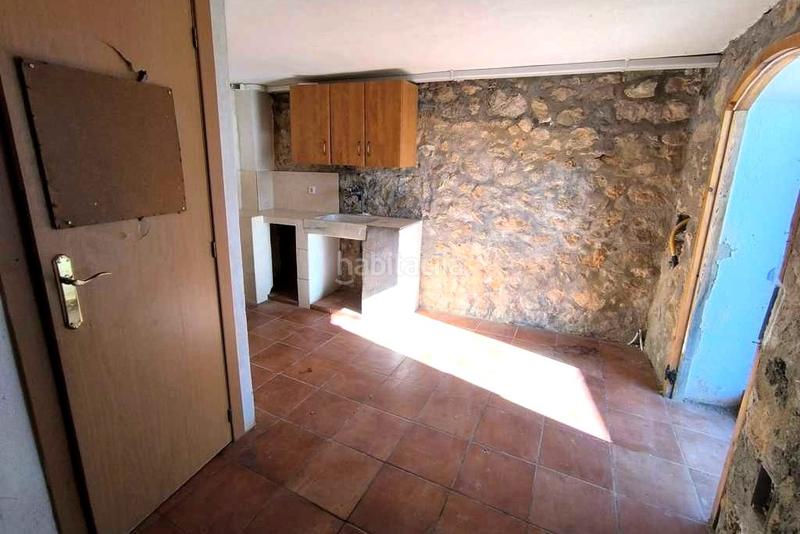 Foto 44f338c5-69a4-44a1-a98a-65adab1e3e67. Chalet casa en calle montserrat en Montmell (El)