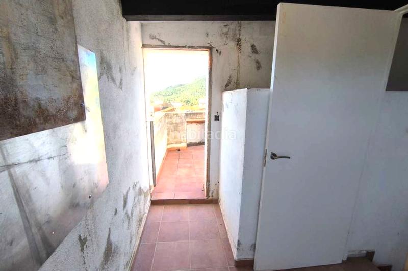 Foto b72f8a71-3755-438f-afdb-c9d0ae69d1b8. Chalet casa en calle montserrat en Montmell (El)