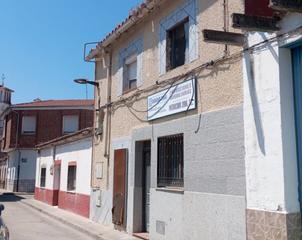 Towny house  Santo tomas. Casa en calle santo tomas
