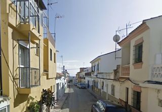 Dúplex  Las esmeraldas. Piso en calle las esmeraldas
