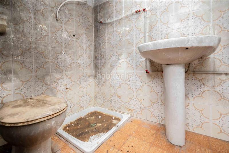 Foto 2071d554-c54f-41ee-8a81-bf2b4617807a. Piso  en calle tetuan en Santa Bàrbara