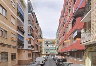 Planta baixa  Sant marçal. Piso en calle sant marçal