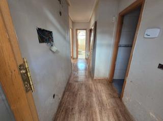 Etagenwohnung  Manzanares. Piso en calle manzanares